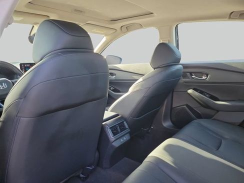 Used 2023 Honda Accord Touring image 10
