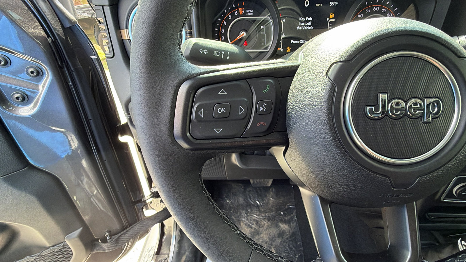 New 2026 Jeep Gladiator Sport AWD/4WD image 22