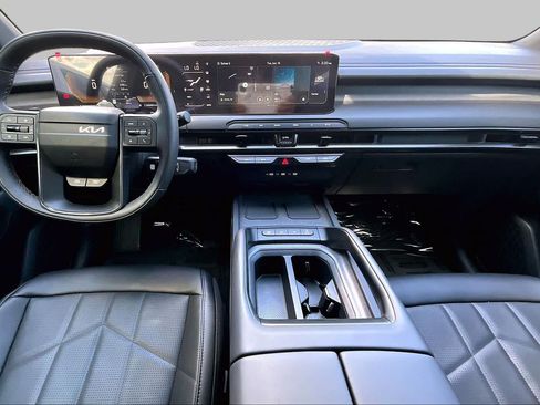 Used 2027 Kia Telluride EX X-Line AWD/4WD image 32