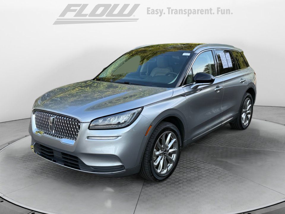 Used 2022 Lincoln Corsair FWD w/ Premium Package image 4