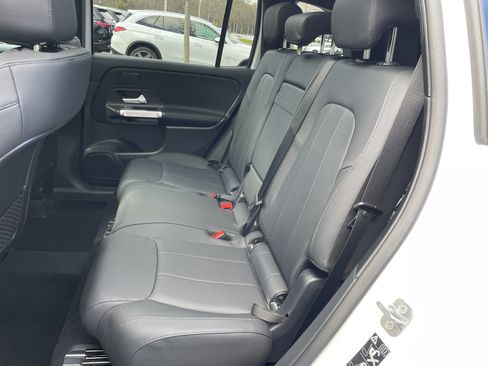New 2026 Mercedes-Benz GLB 250 image 36