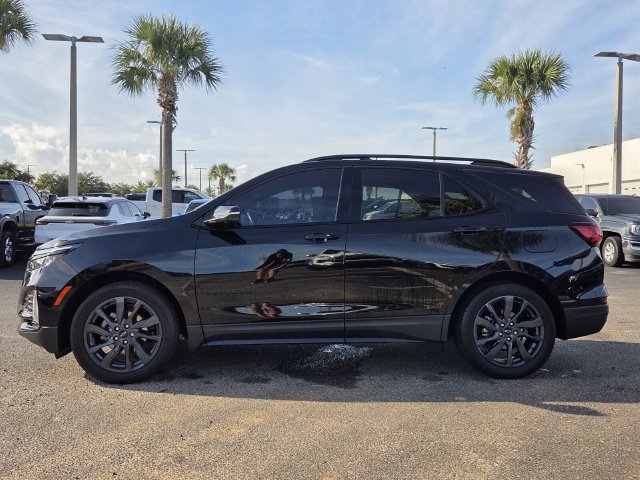 Used 2024 Chevrolet Equinox RS w/ RS Leather Package FWD image 3