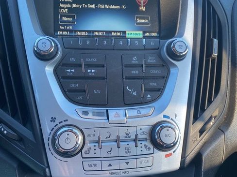 Used 2015 Chevrolet Equinox LT w/ Power Convenience Package image 18