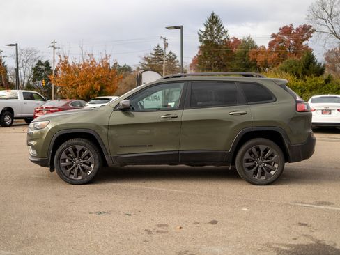 Used 2021 Jeep Cherokee Latitude Lux 80th Anniv w/ Quick Order Package 26U 80TH image 24
