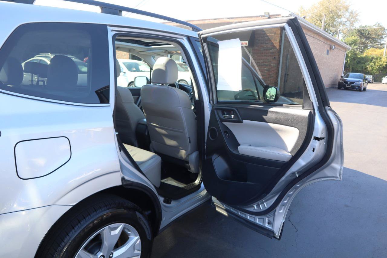 Used 2014 Subaru Forester 2.5i Touring w/ Popular Package #1 AWD/4WD image 13
