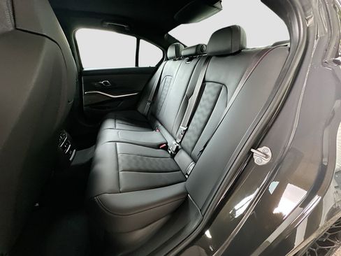 Used 2025 BMW M3 Competition w/ Executive Package image 25