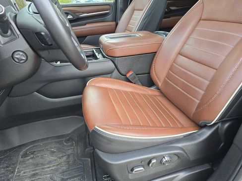 Used 2024 GMC Yukon Denali Ultimate AWD/4WD image 55