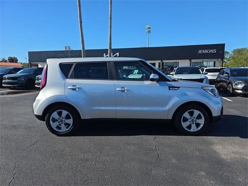 Used 2019 Kia Soul image 4