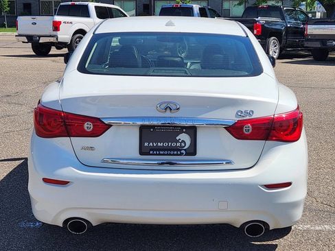Used 2015 INFINITI Q50 Premium w/ Navigation Package AWD/4WD image 9