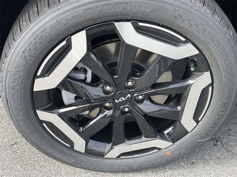 New 2025 Kia Telluride S image 14