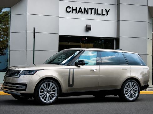 New 2026 Land Rover Range Rover Long Wheelbase SE AWD/4WD image 1