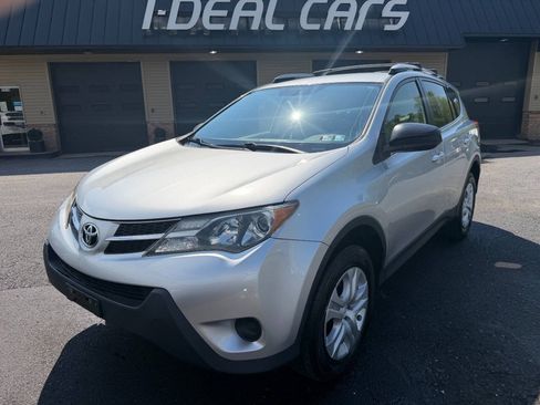 Used 2013 Toyota RAV4 LE AWD/4WD image 48