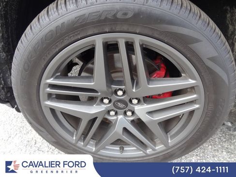Used 2026 Ford Explorer ST-Line w/ ST-Line Street Pack AWD/4WD image 13