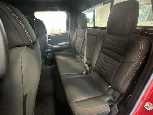 New 2025 Nissan Frontier PRO-4X w/ Black Accent Package image 13