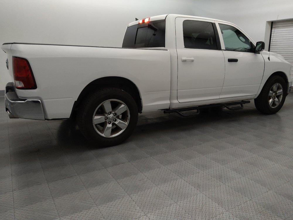 Used 2019 RAM 1500 Big Horn RWD image 10
