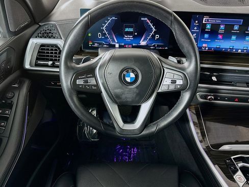 Used 2024 BMW X5 sDrive40i image 5