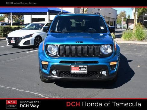 Used 2022 Jeep Renegade Altitude image 2