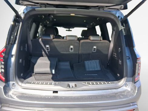 Used 2026 Nissan Armada SL w/ Captain's Chari Seat Package RWD image 25