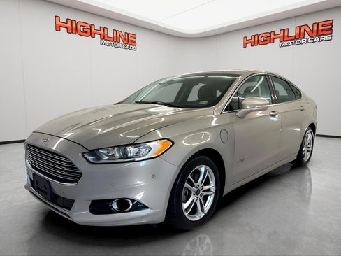 Used 2016 Ford Fusion Energi Titanium FWD image 1
