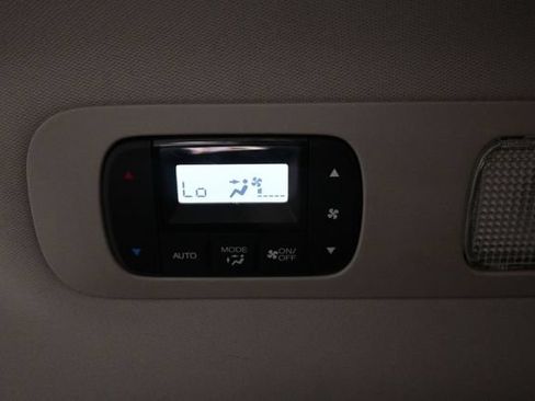 Used 2025 Honda Odyssey EX-L image 23