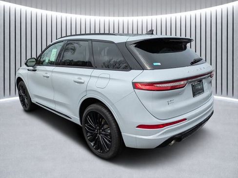 New 2026 Lincoln Corsair Premiere image 5