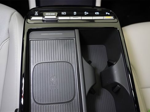 New 2025 Hyundai Tucson Limited image 25