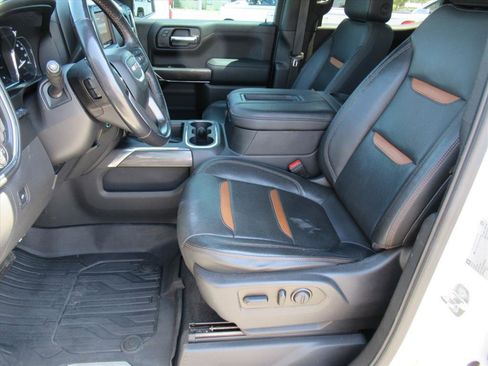 Used 2019 GMC Sierra 1500 AT4 w/ AT4 Premium Package image 17