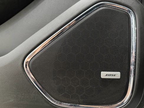 Used 2019 GMC Yukon XL Denali w/ Open Road Package image 36