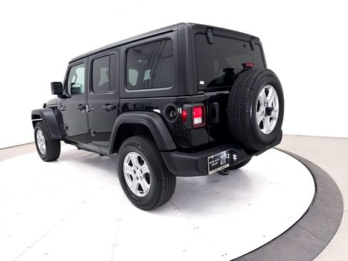 Used 2022 Jeep Wrangler Unlimited Sport AWD/4WD image 14