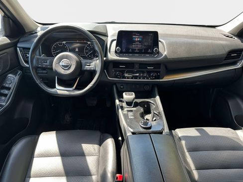 Used 2024 Nissan Rogue SV w/ SV Premium Package AWD/4WD image 11