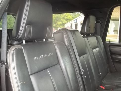 Used 2017 Ford Expedition Max Platinum AWD/4WD image 13