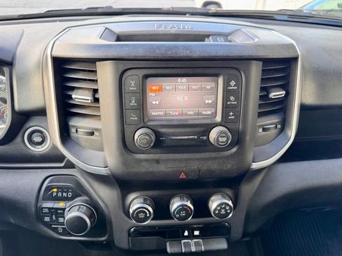 Used 2022 RAM 1500 Big Horn AWD/4WD image 14