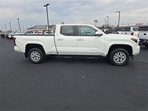 New 2025 Toyota Tacoma SR5 image 2