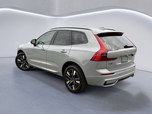 New 2026 Volvo XC60 B5 Core w/ Climate Package image 5