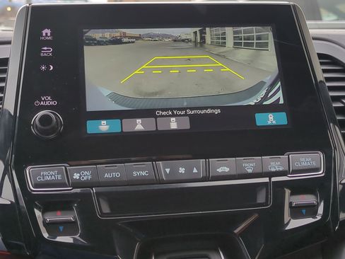 Used 2023 Honda Odyssey Sport image 25