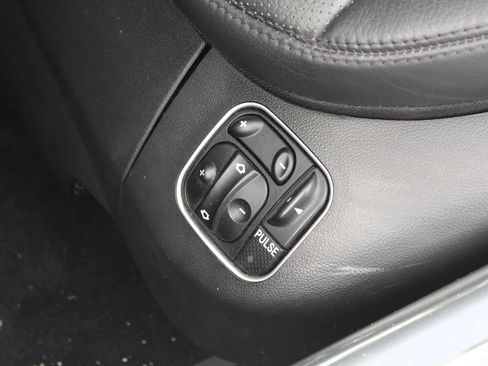 Used 2007 Mercedes-Benz SL 550 SL 550 Roadster 2D image 19