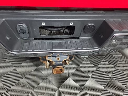 Used 2019 Chevrolet Silverado 2500 LTZ w/ LTZ Plus Package AWD/4WD image 32