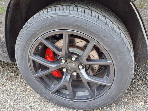 Used 2018 Jeep Grand Cherokee SRT AWD/4WD image 7