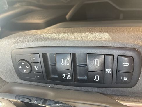 Used 2018 RAM 2500 Big Horn AWD/4WD image 22