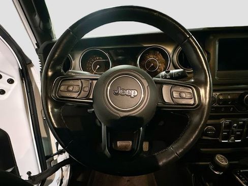 Used 2019 Jeep Wrangler Unlimited Sport S image 12