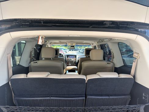 Used 2017 Nissan Armada Platinum w/ Captain Seat Package AWD/4WD image 9