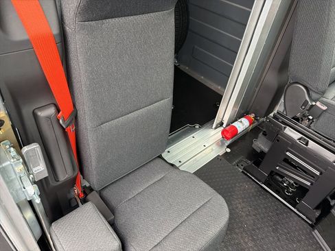 New 2025 Chevrolet Brightdrop 400 image 28