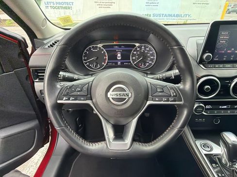Used 2020 Nissan Sentra SR w/ Electronics Package FWD image 10