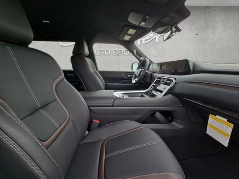 New 2026 Nissan Armada SL RWD image 25