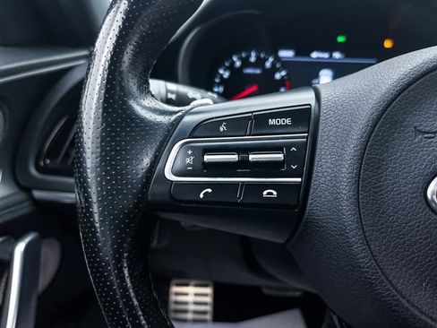 Used 2020 Kia Stinger GT2 image 29