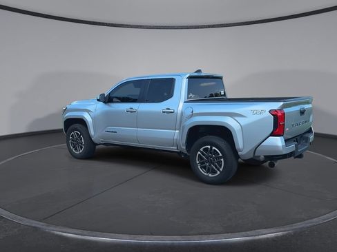 Used 2024 Toyota Tacoma TRD Sport RWD image 6