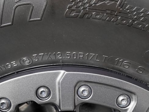 Used 2024 Ford Bronco Raptor w/ Interior Carbon Fiber Pack 6 image 31