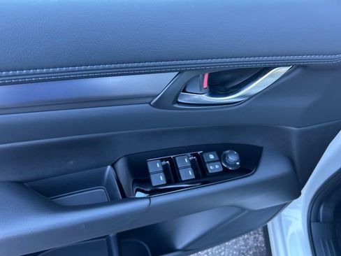 New 2025 MAZDA CX-5 AWD 2.5 S w/ Preferred Package image 14