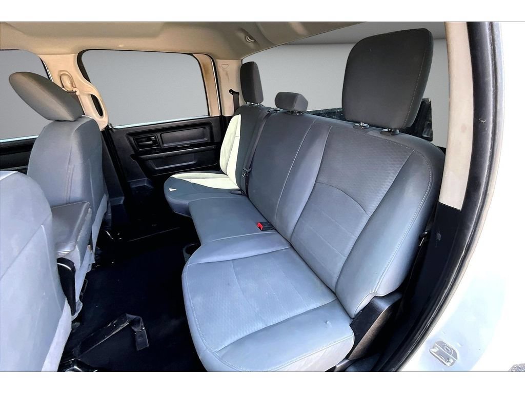 Used 2018 RAM 3500 Tradesman w/ Chrome Appearance Group AWD/4WD image 34