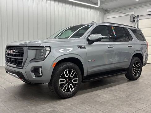 Used 2024 GMC Yukon AT4 w/ Technology Package image 5